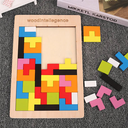 Rompecabezas 3D colorido Tangram de madera para niños.