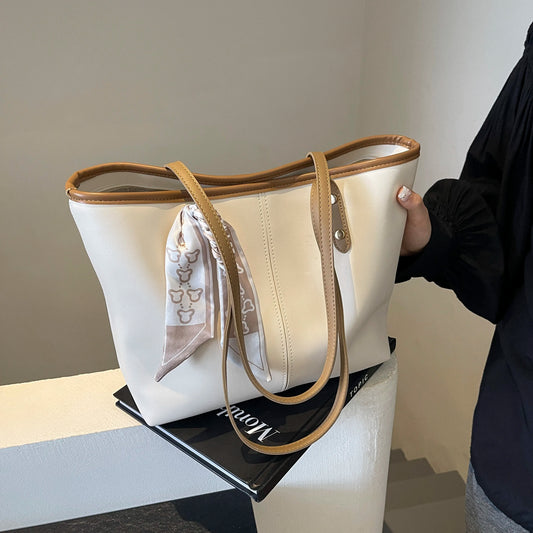 Bolso de mano Popular de alta calidad para mujer, bolsa de viaje versátil de Material PU.